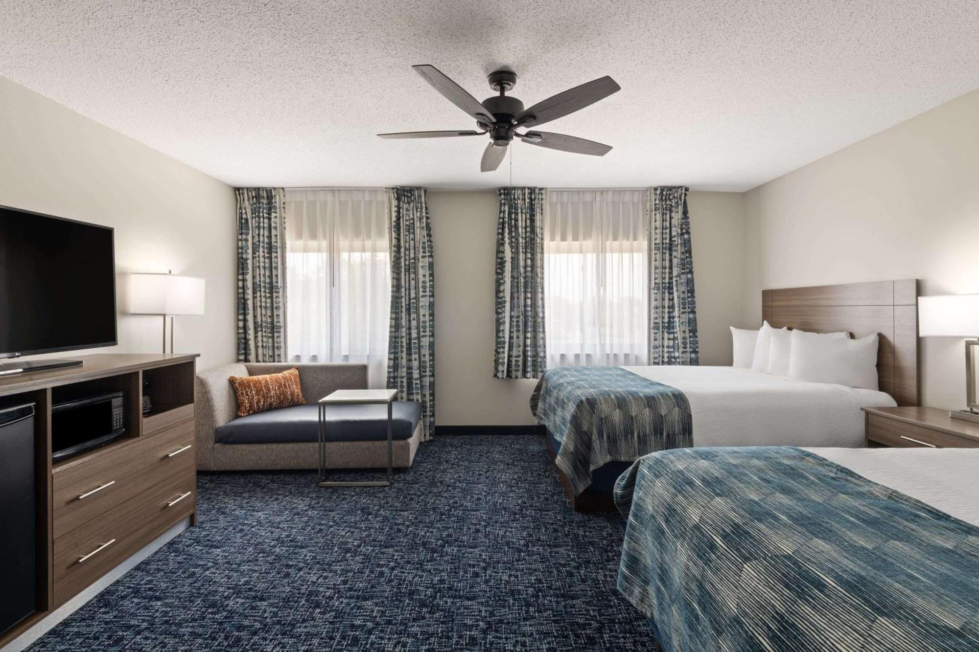 Baymont By Wyndham Mt. Pleasant Hotel Mount Pleasant Bagian luar foto